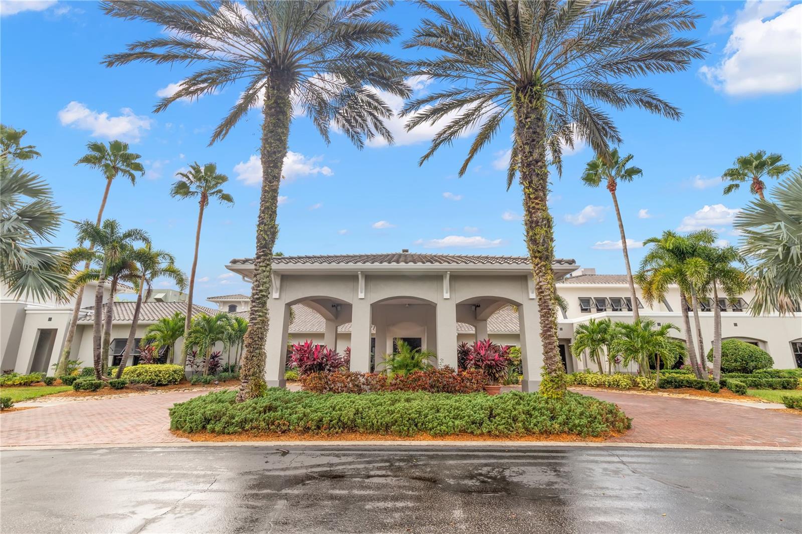 1916 INVERNESS GREENS DR, SUN CITY CENTER, FL, 33573