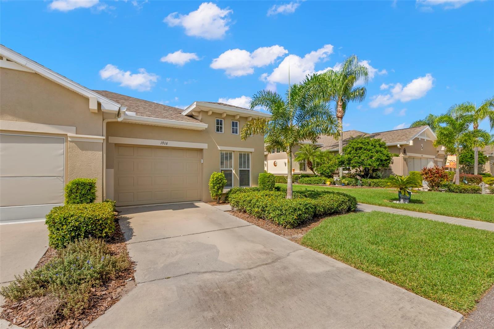 1916 INVERNESS GREENS DR, SUN CITY CENTER, FL, 33573
