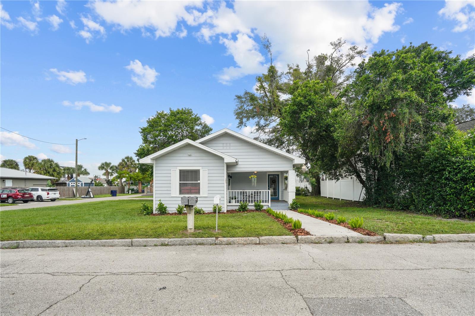 402 E EMMA ST, TAMPA, FL, 33603