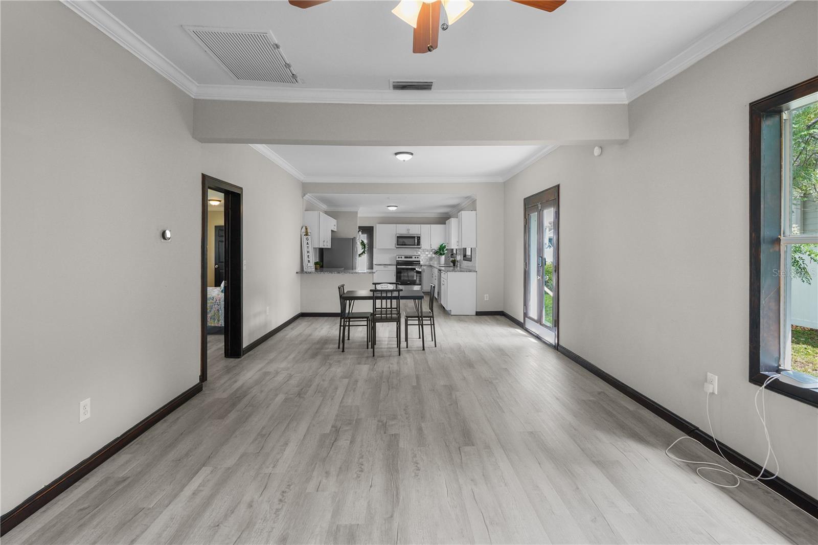 402 E EMMA ST, TAMPA, FL, 33603