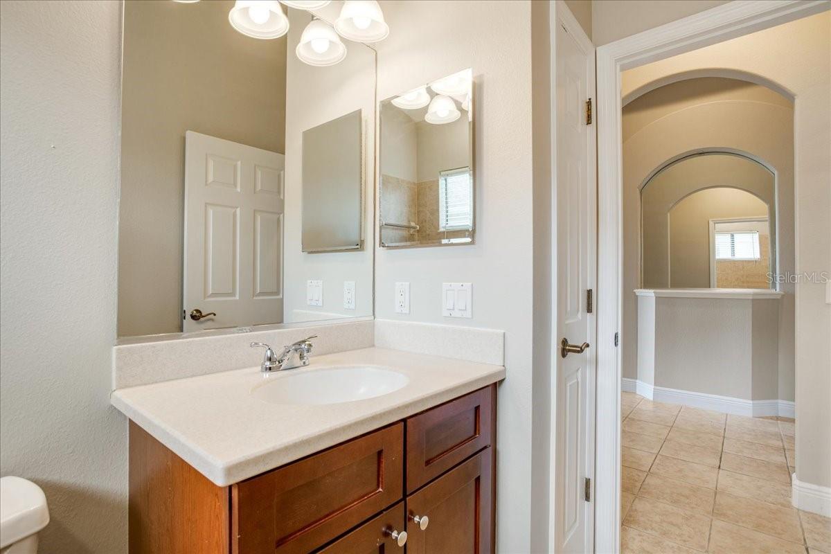 235 DAHLIA CT, BRADENTON, FL, 34212