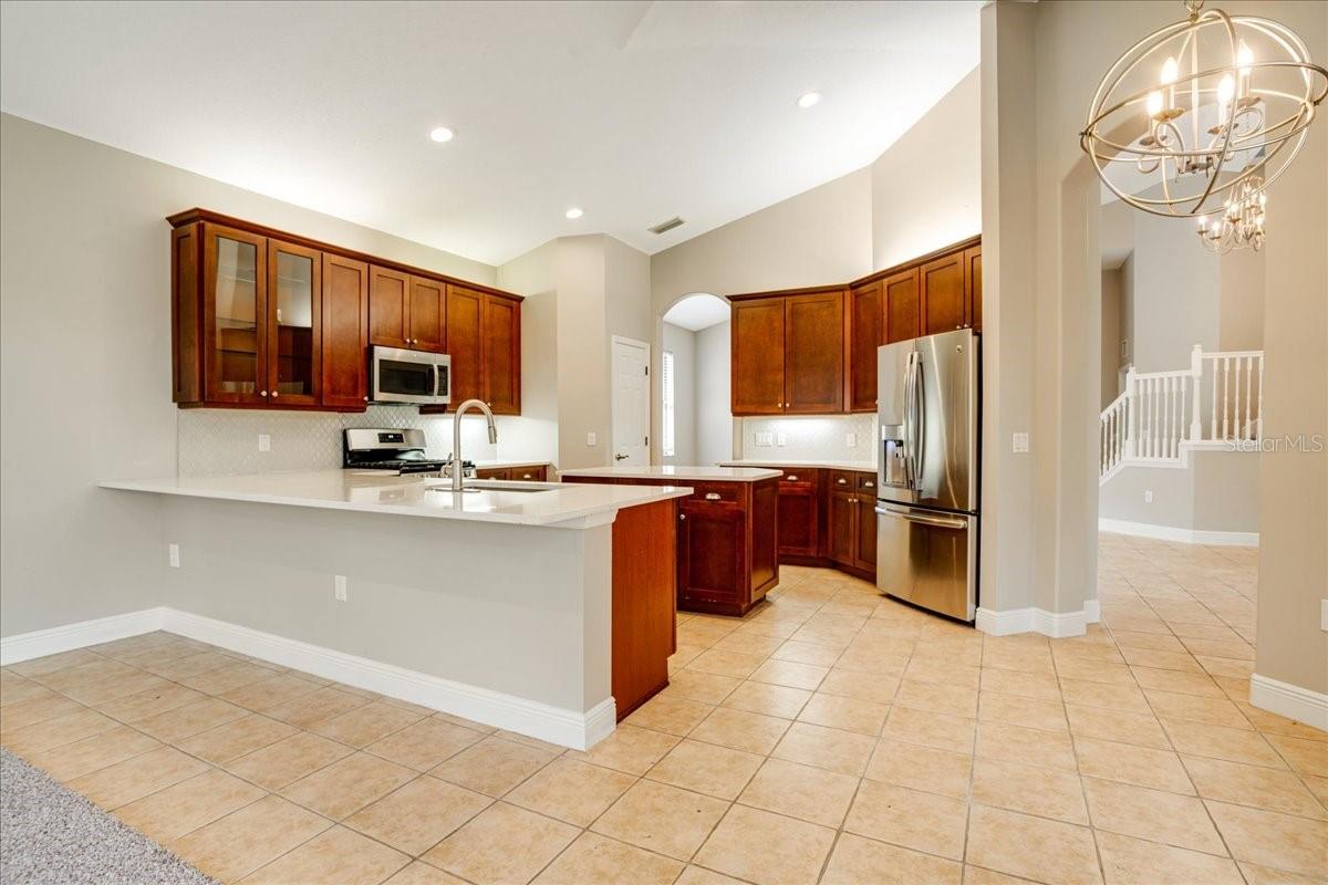 235 DAHLIA CT, BRADENTON, FL, 34212