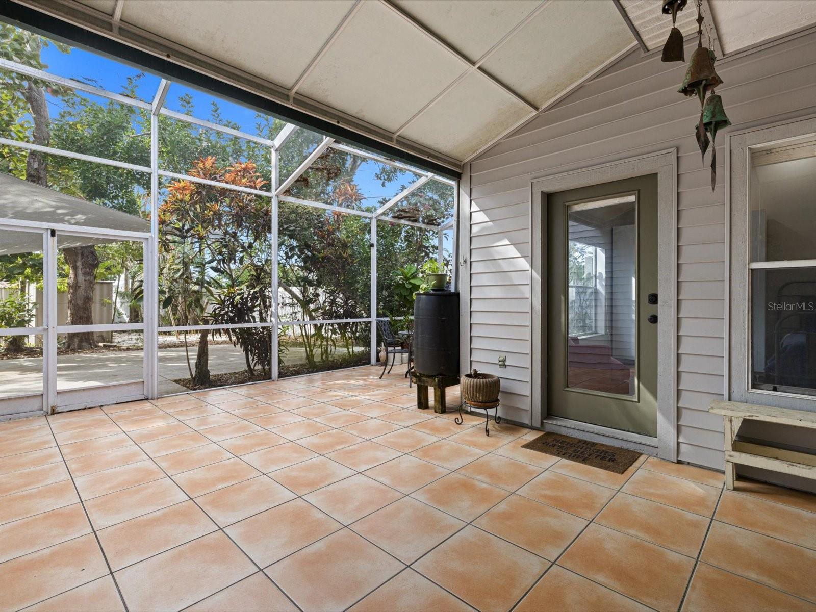 1705 WHARF RD, SARASOTA, FL, 34231