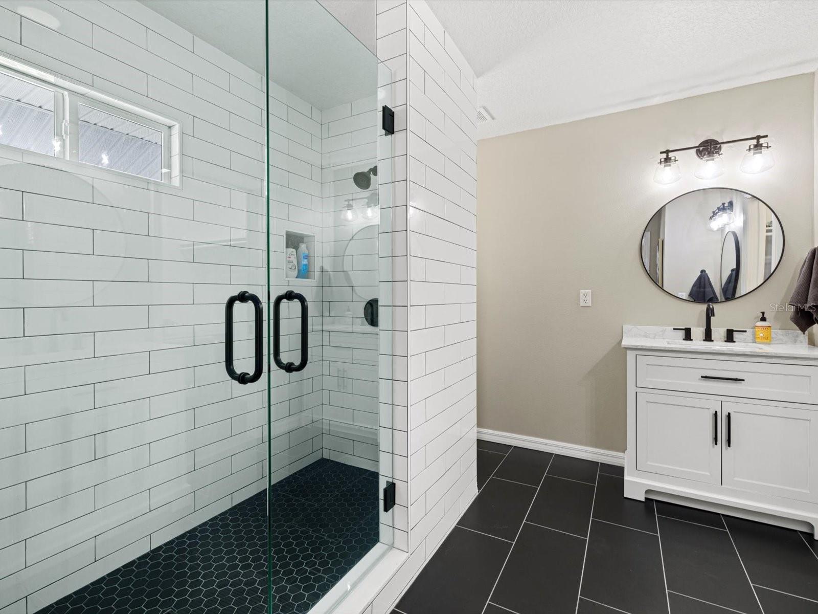 1705 WHARF RD, SARASOTA, FL, 34231