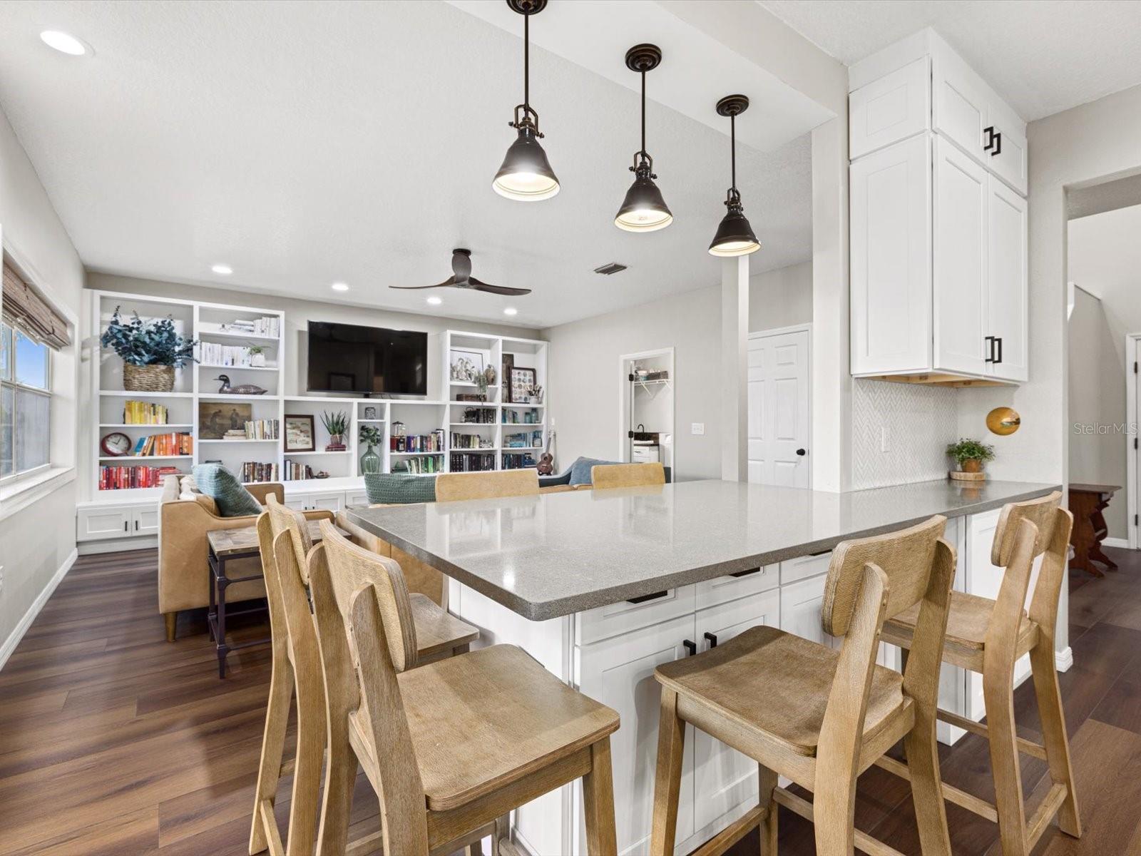 1705 WHARF RD, SARASOTA, FL, 34231