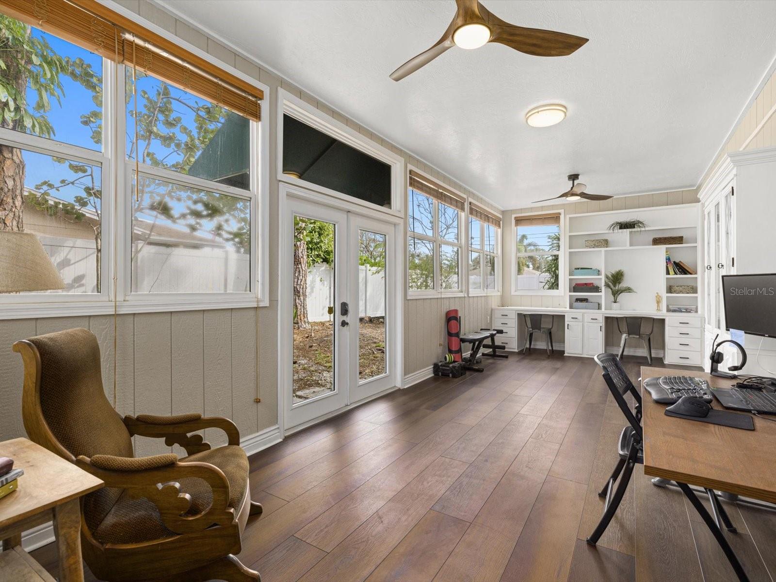 1705 WHARF RD, SARASOTA, FL, 34231