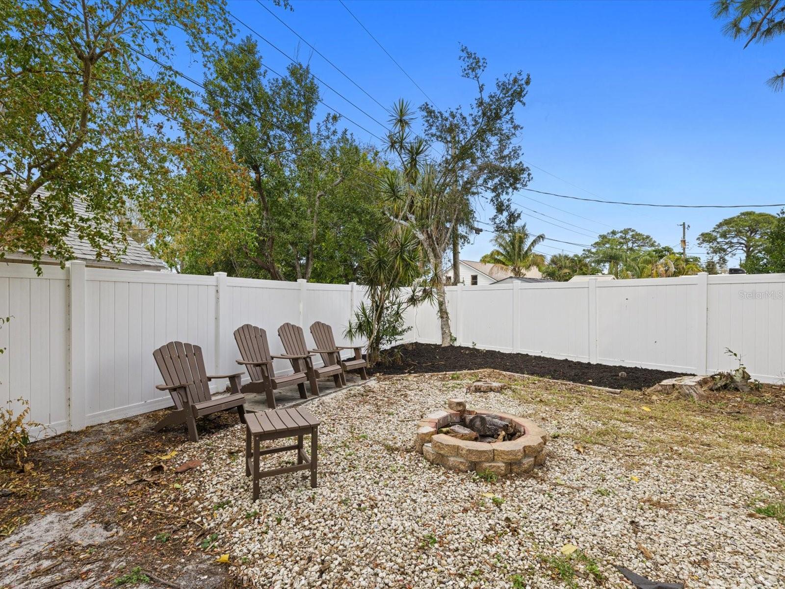 1705 WHARF RD, SARASOTA, FL, 34231