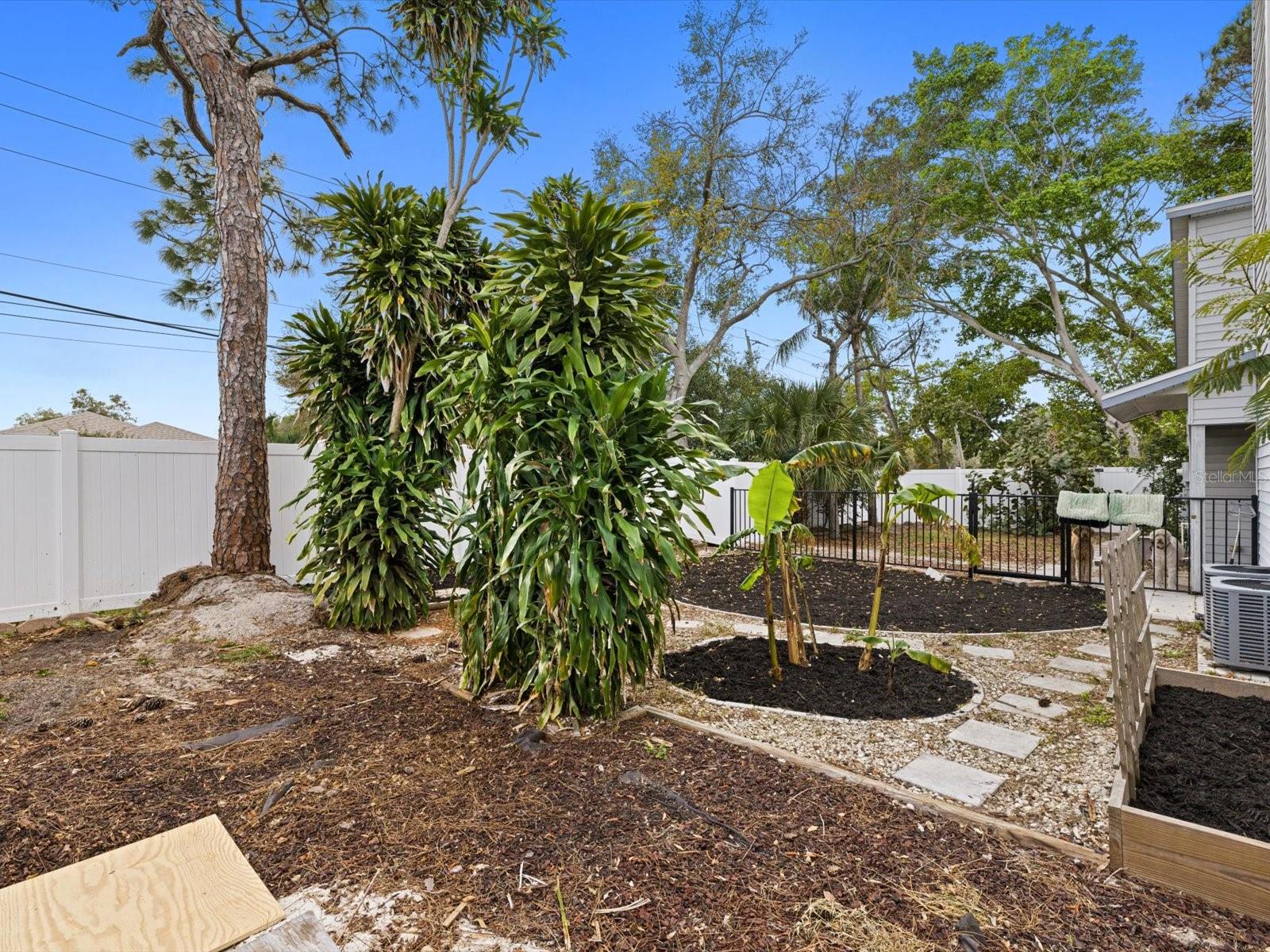 1705 WHARF RD, SARASOTA, FL, 34231