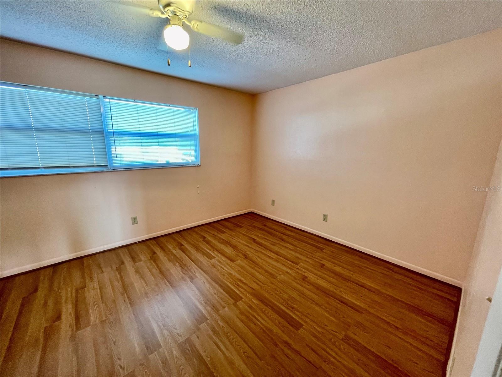 2525 W BAY DR #B32, LARGO, FL, 33770