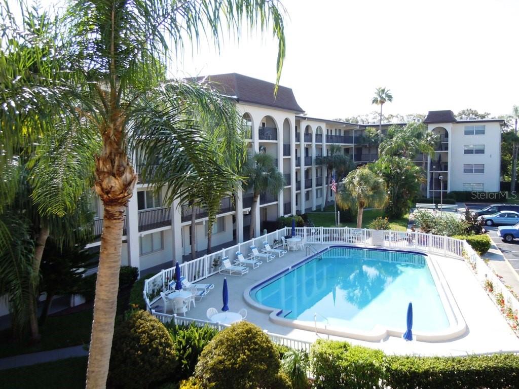 2525 W BAY DR #B32, LARGO, FL, 33770