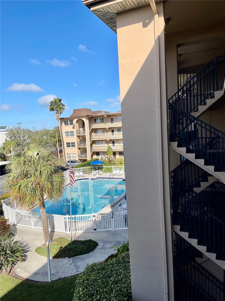 2525 W BAY DR #B32, LARGO, FL, 33770