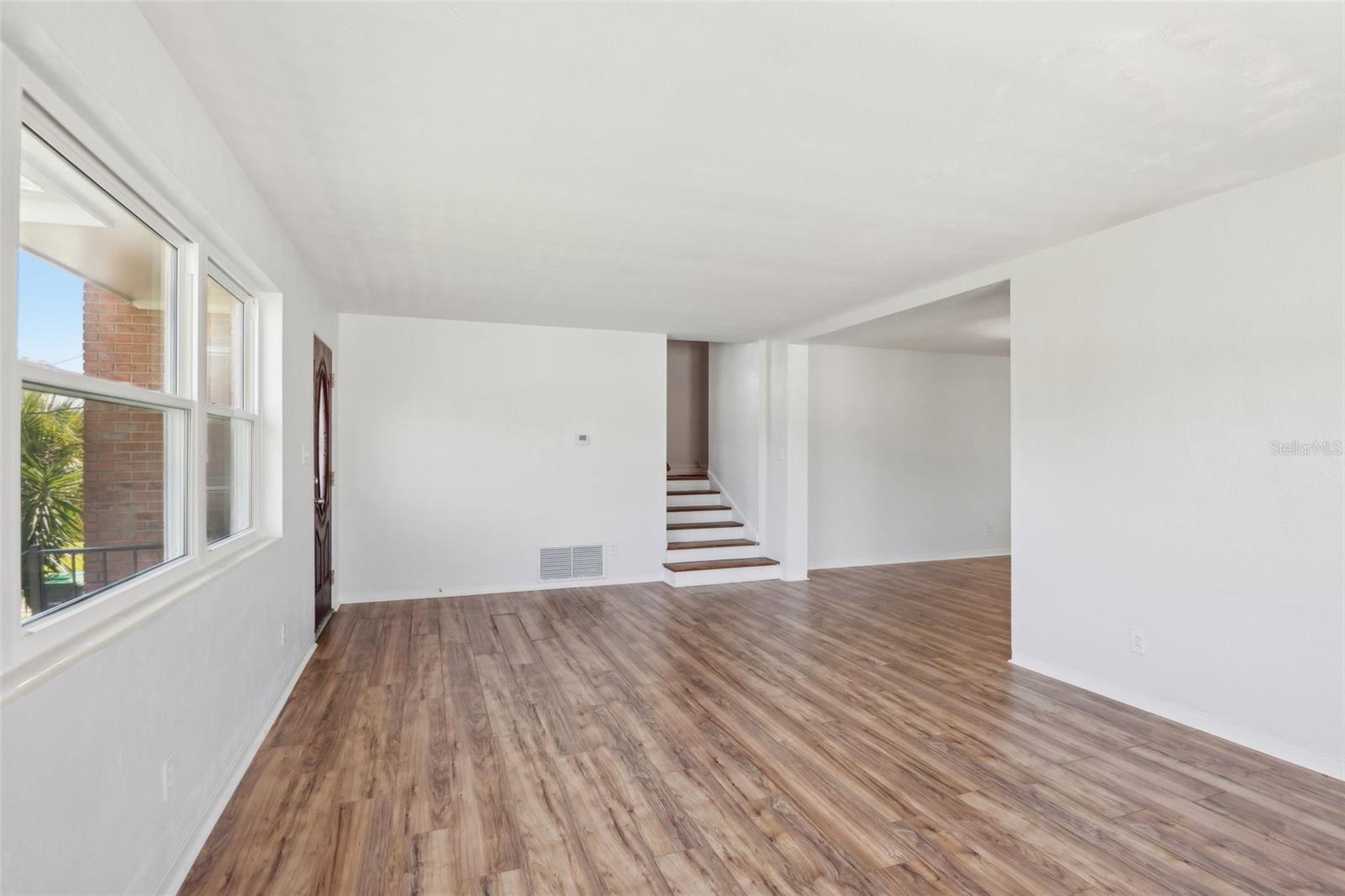 256 MORNINGSIDE AVE, DAYTONA BEACH, FL, 32118
