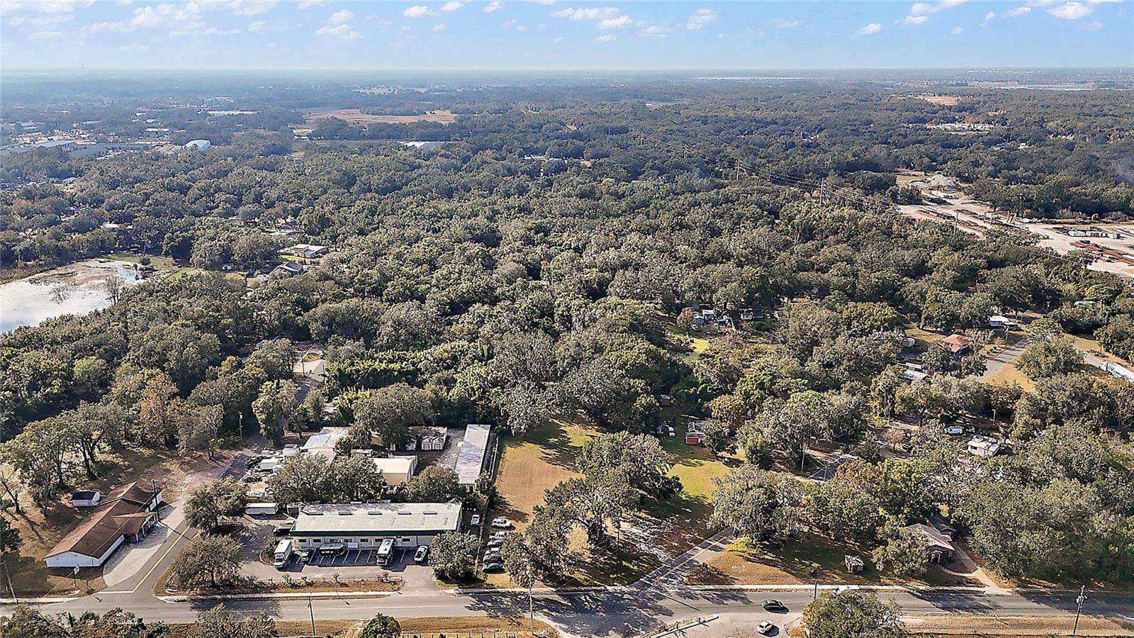 2409 MONTCLAIR RD, LEESBURG, FL, 34748