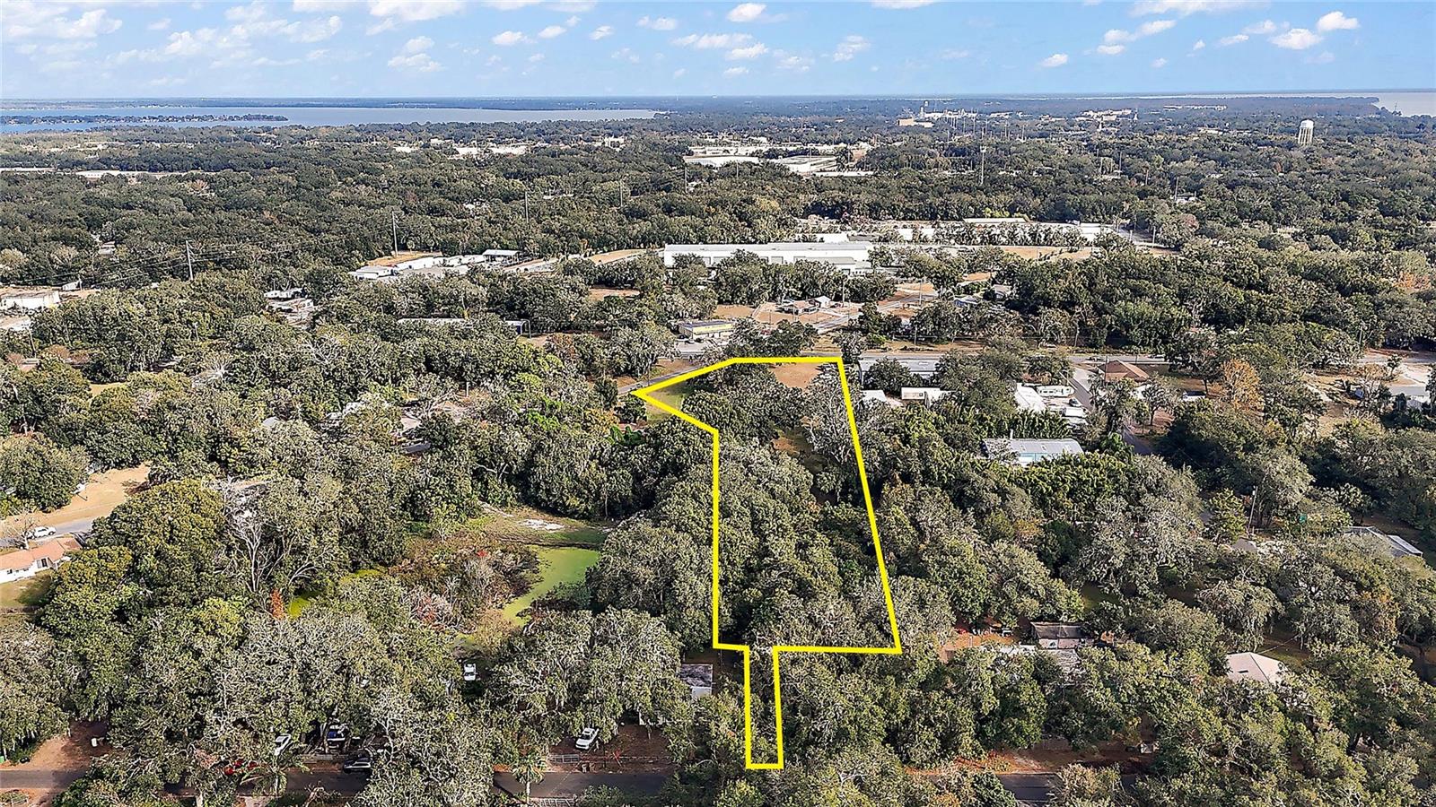 2409 MONTCLAIR RD, LEESBURG, FL, 34748