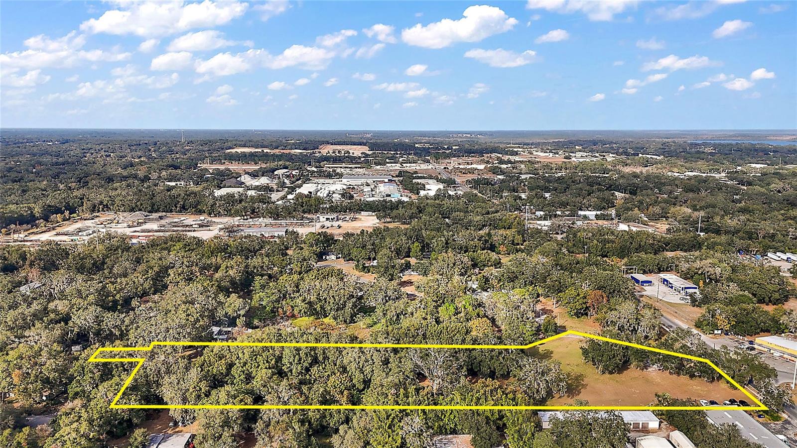 2409 MONTCLAIR RD, LEESBURG, FL, 34748