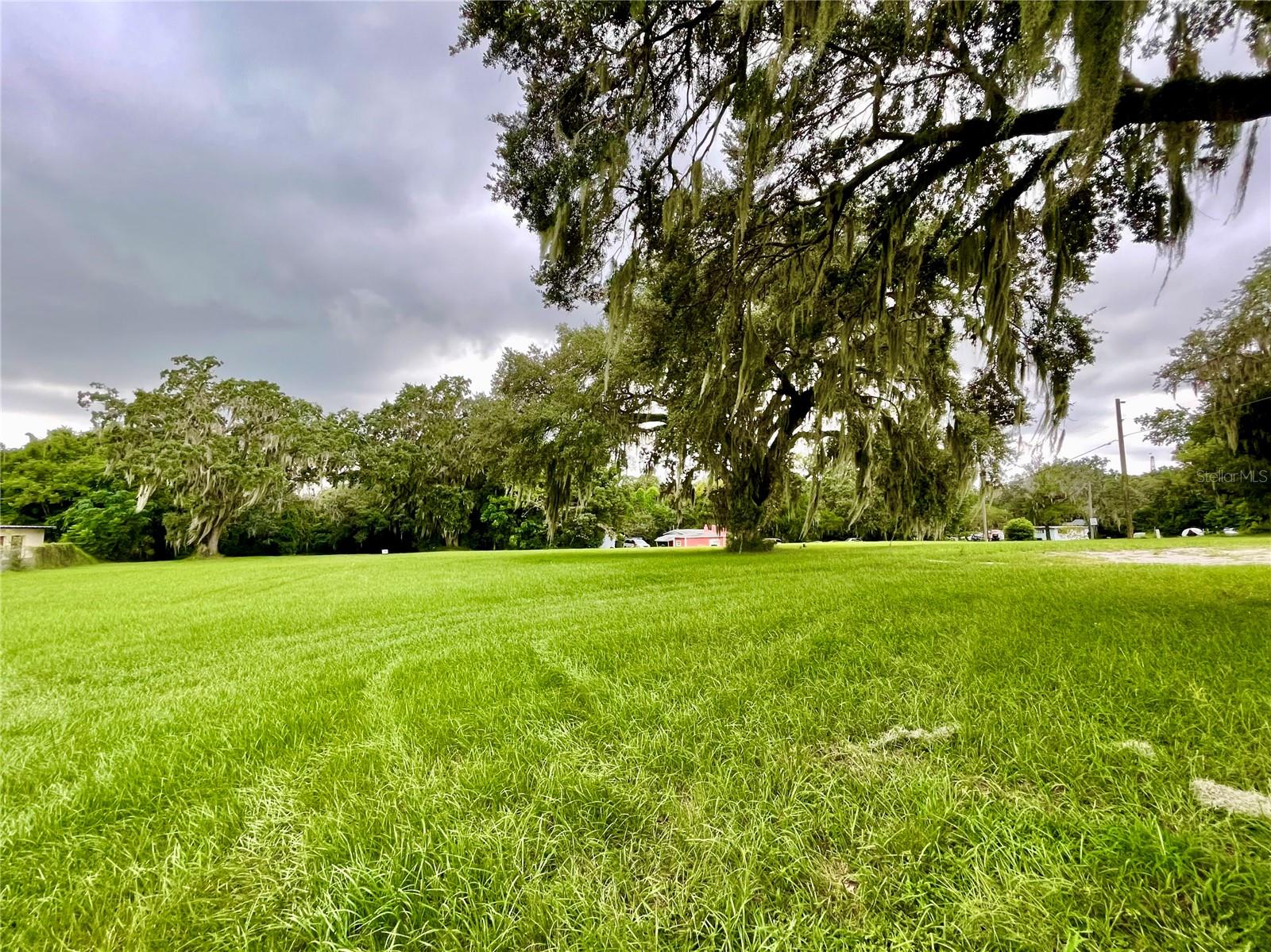 2409 MONTCLAIR RD, LEESBURG, FL, 34748