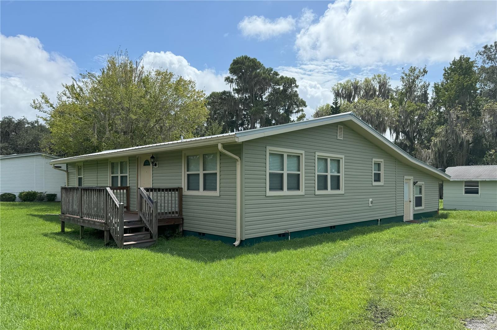 111 ELVIRA ST, CRESCENT CITY, FL, 32112