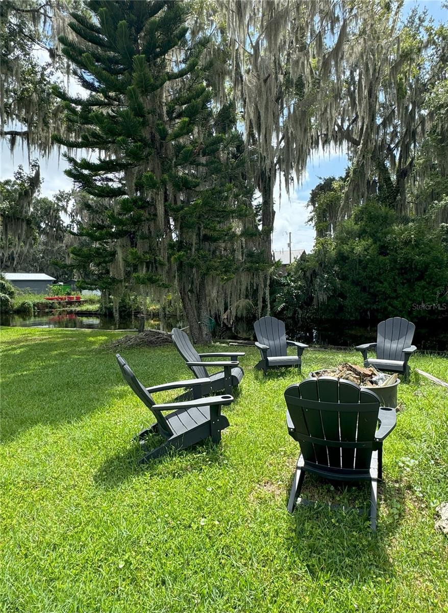 111 ELVIRA ST, CRESCENT CITY, FL, 32112
