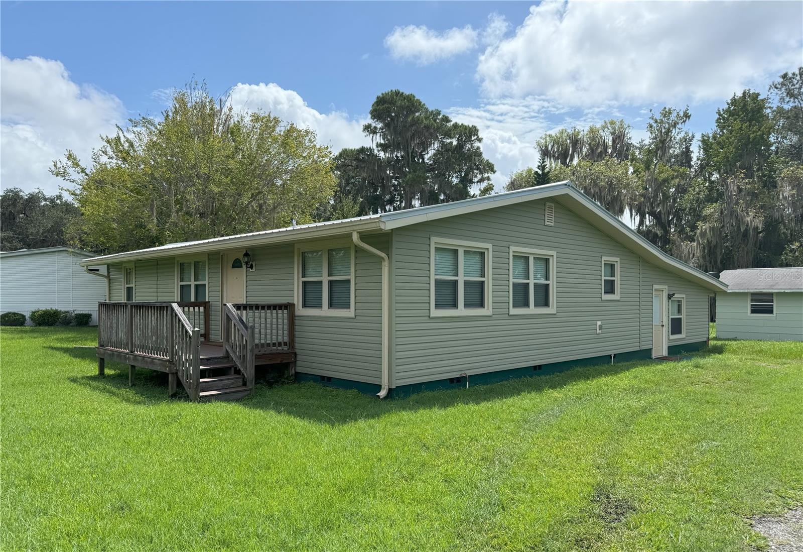 111 ELVIRA ST, CRESCENT CITY, FL, 32112