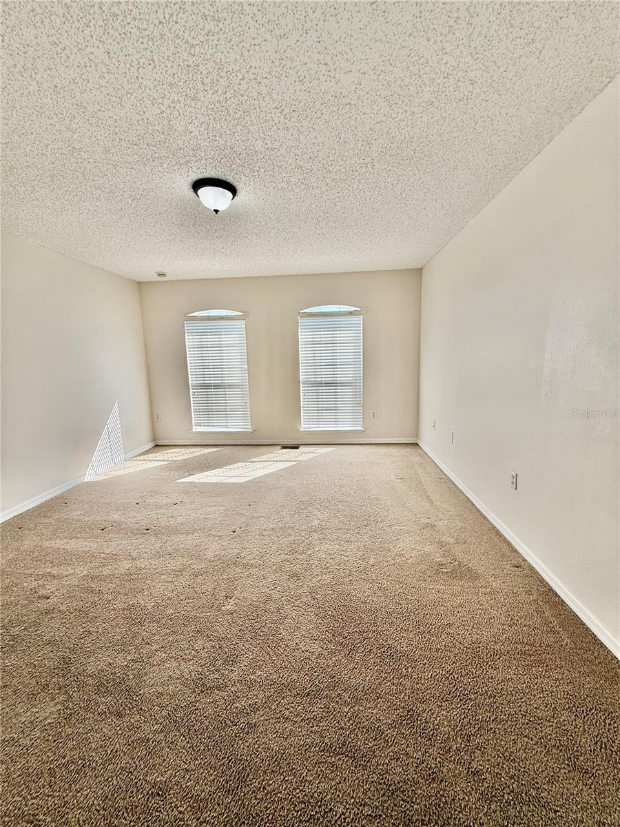 2747 MERRIEWEATHER LN, KISSIMMEE, FL, 34743