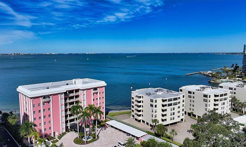 37 SUNSET DR #54, SARASOTA, FL, 34236
