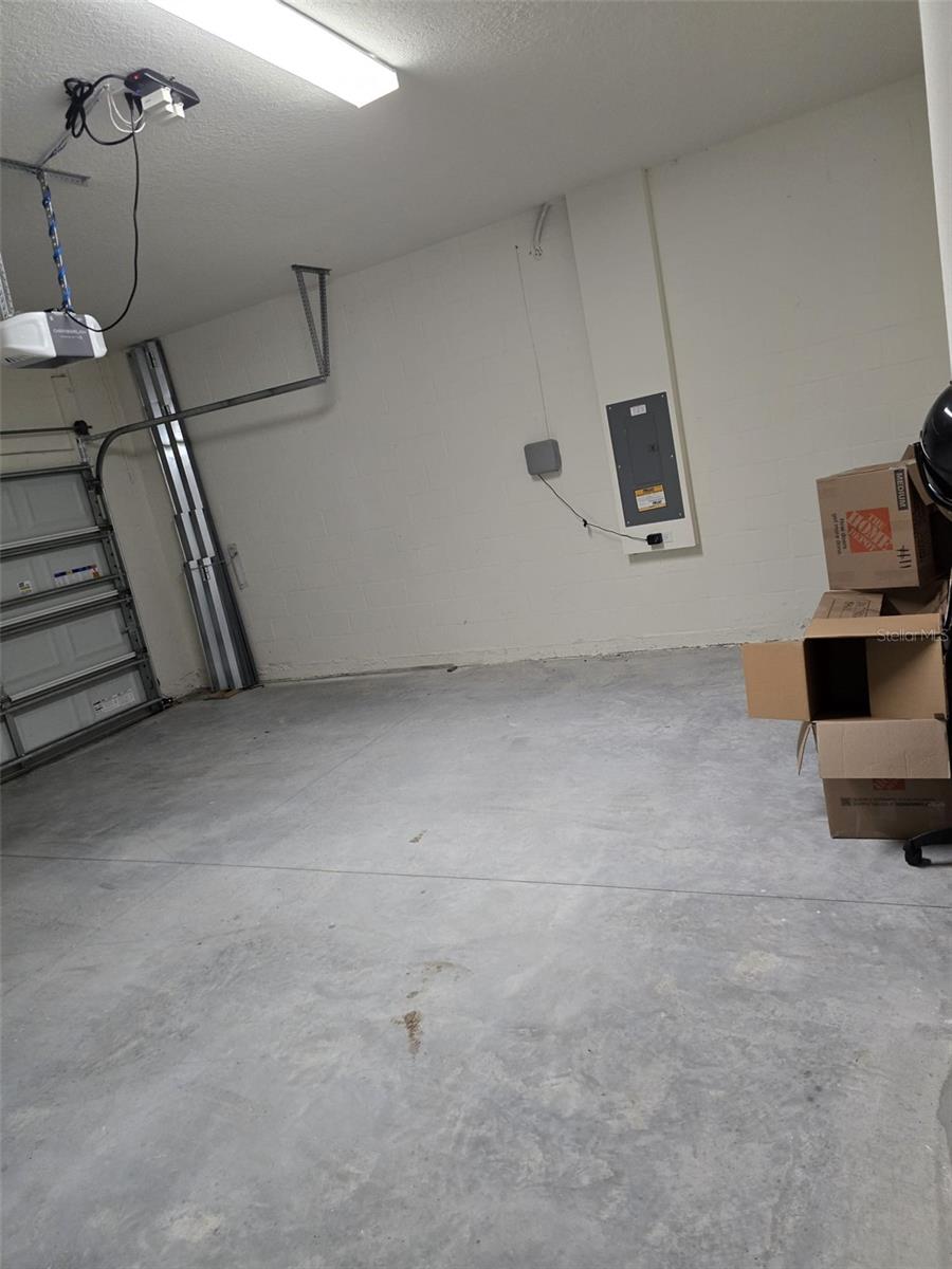 16988 OVAL RUM DR #1, WIMAUMA, FL, 33598