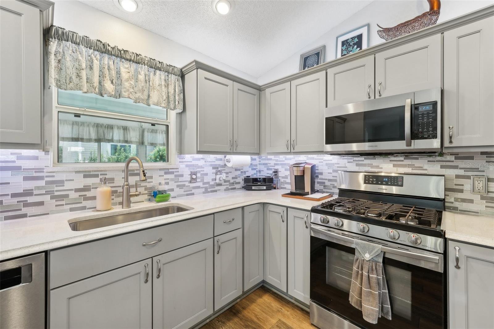 1101 BLYTHE WAY, THE VILLAGES, FL, 32162