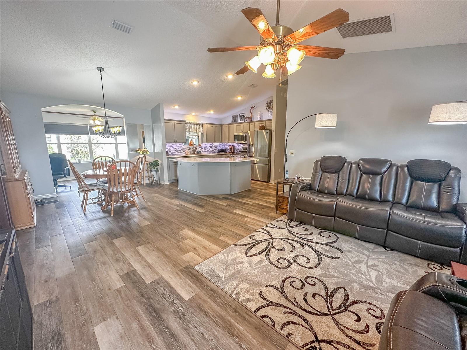 1101 BLYTHE WAY, THE VILLAGES, FL, 32162