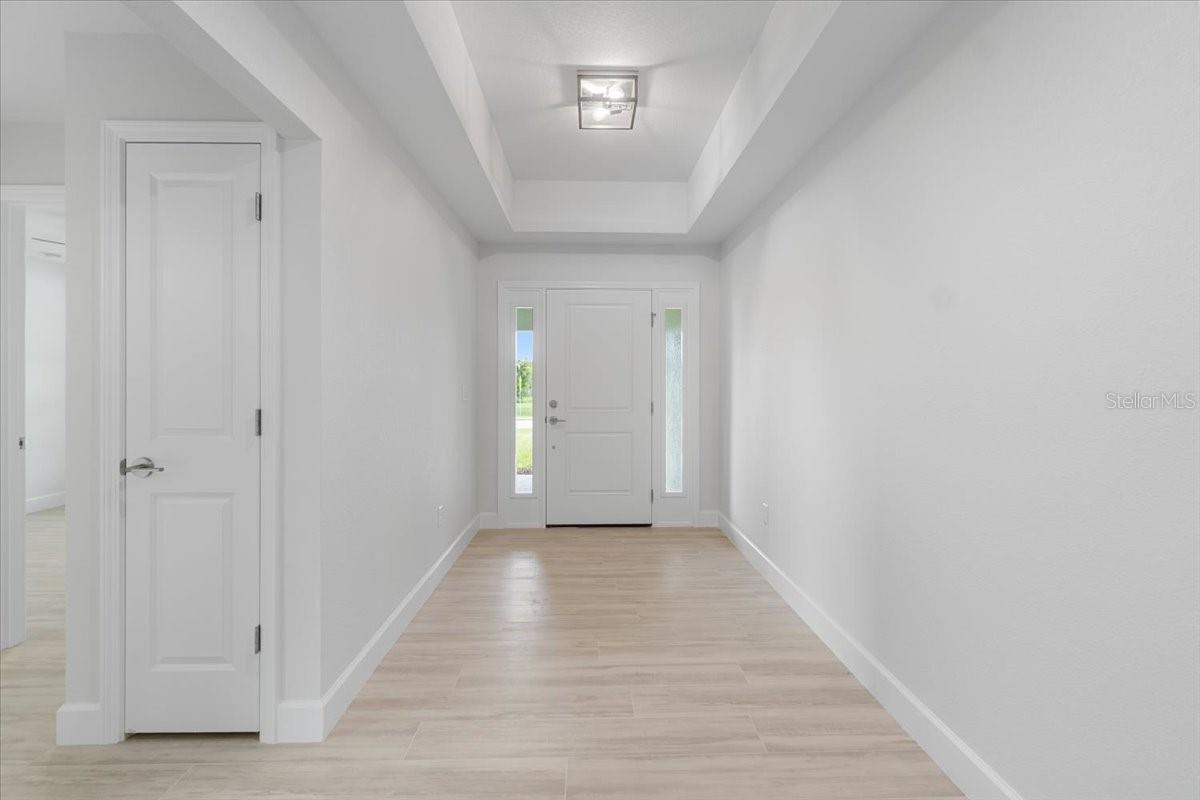 10061 GULFSTREAM BLVD, ENGLEWOOD, FL, 34224