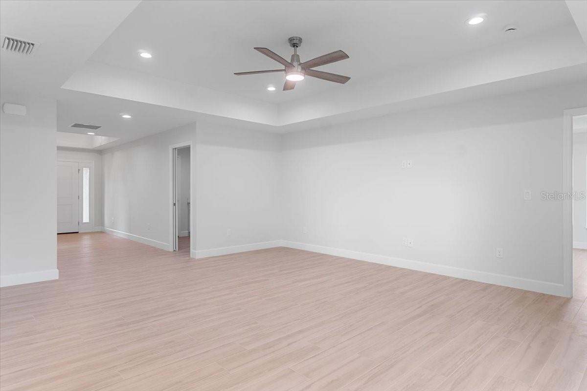 10061 GULFSTREAM BLVD, ENGLEWOOD, FL, 34224
