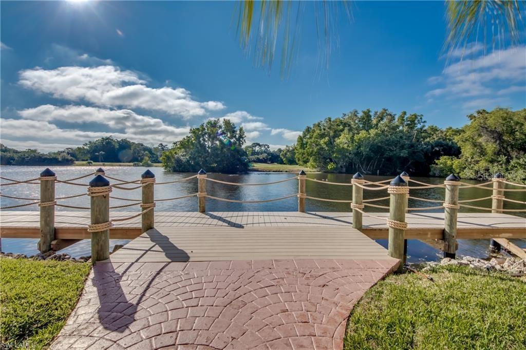 2067 W LAKEVIEW BLVD #2, NORTH FORT MYERS, FL, 33903