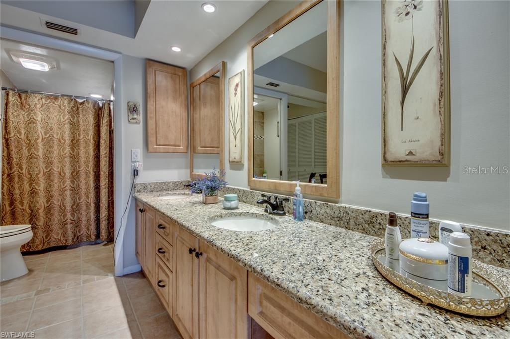 2067 W LAKEVIEW BLVD #2, NORTH FORT MYERS, FL, 33903