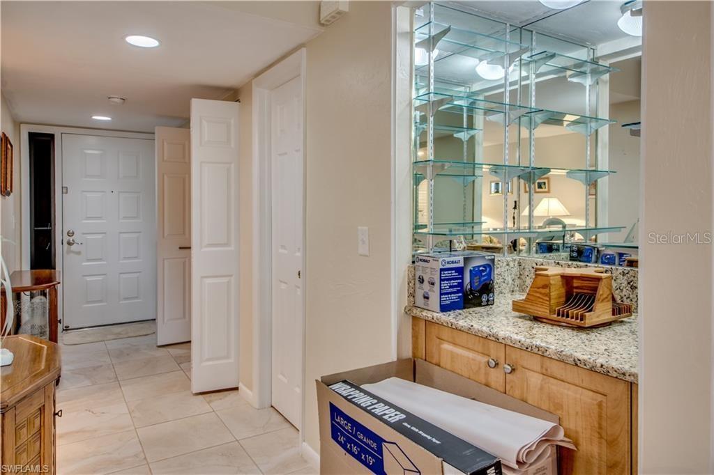 2067 W LAKEVIEW BLVD #2, NORTH FORT MYERS, FL, 33903