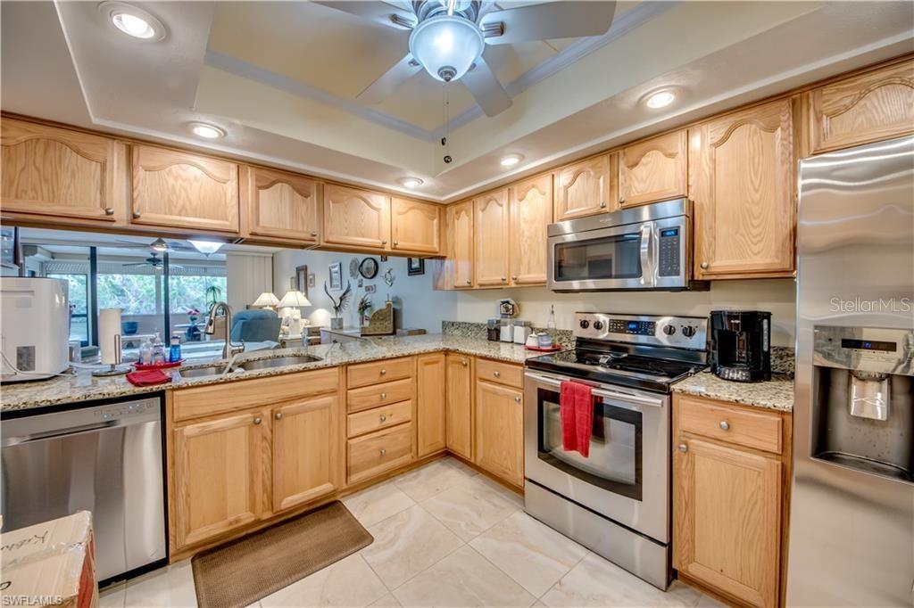 2067 W LAKEVIEW BLVD #2, NORTH FORT MYERS, FL, 33903