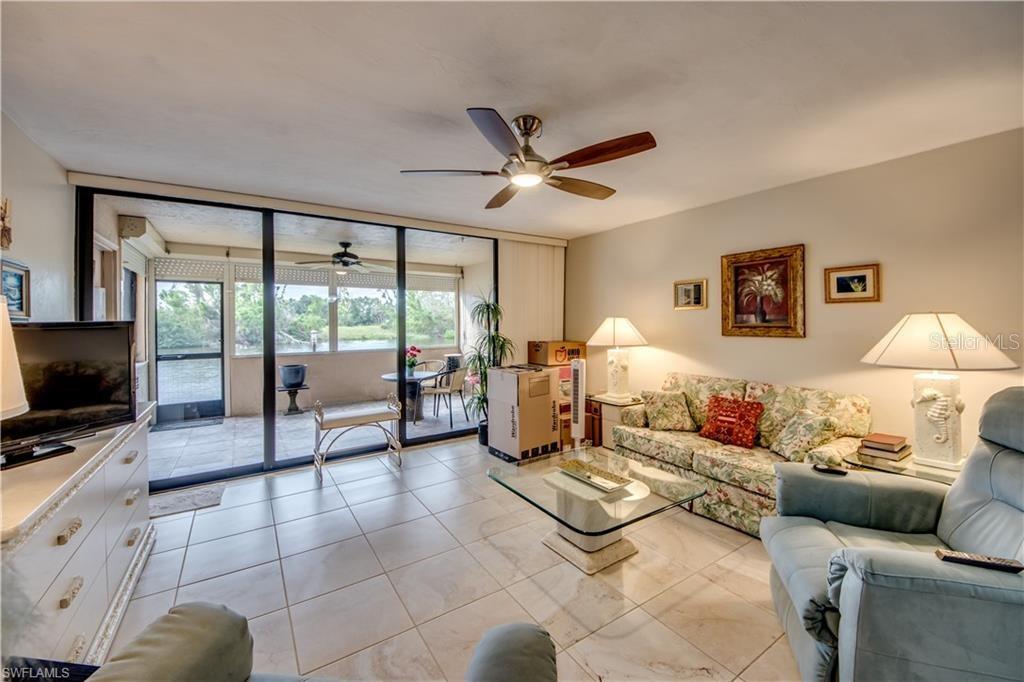 2067 W LAKEVIEW BLVD #2, NORTH FORT MYERS, FL, 33903