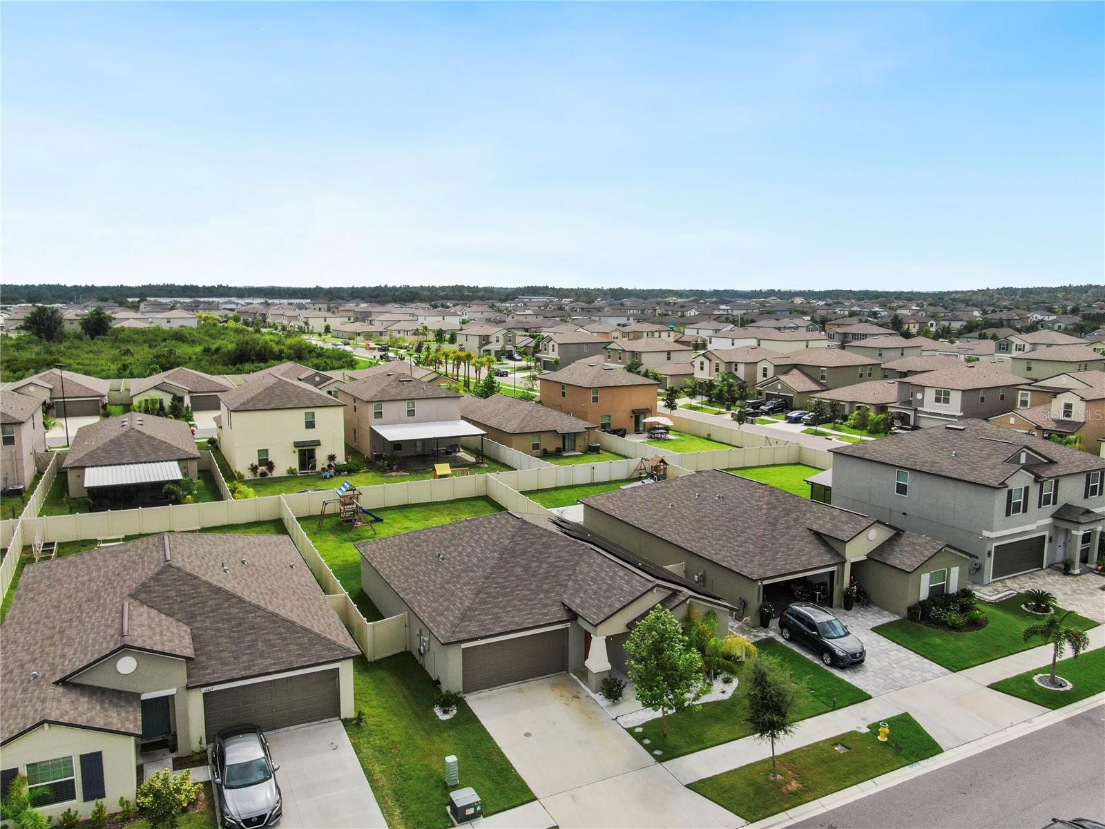 15407 MILLER CREEK DR, SUN CITY CENTER, FL, 33573