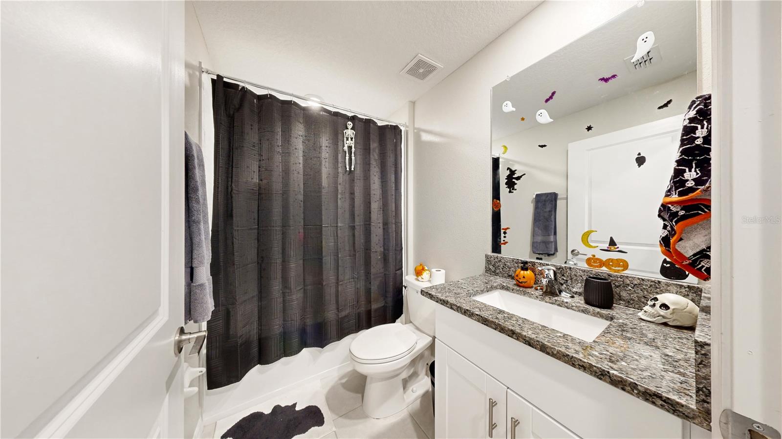 15407 MILLER CREEK DR, SUN CITY CENTER, FL, 33573