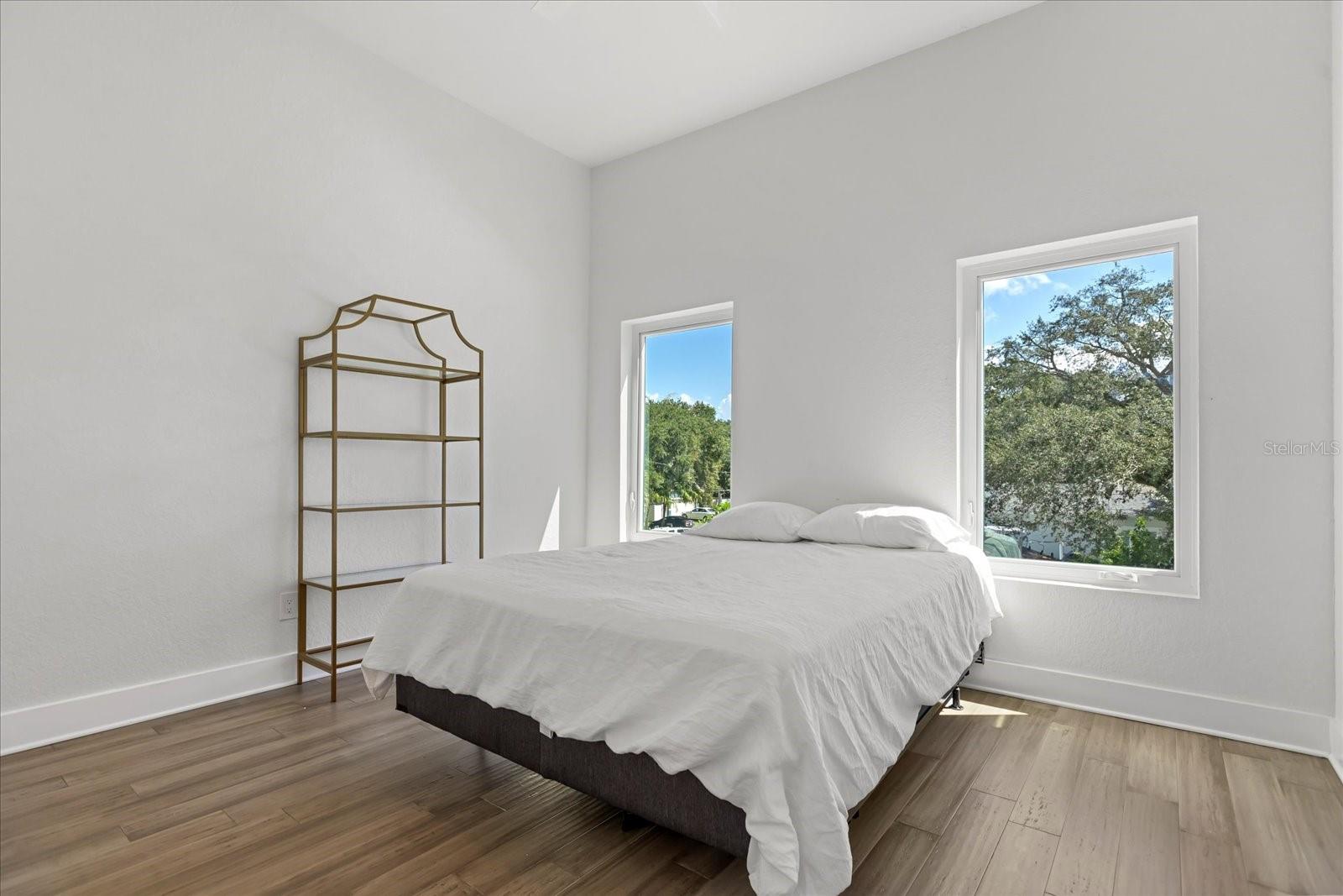 3110 W NAPOLEON AVE, TAMPA, FL, 33611