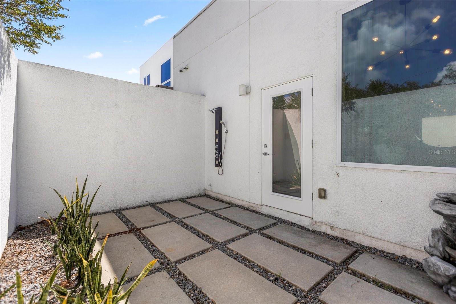 3110 W NAPOLEON AVE, TAMPA, FL, 33611