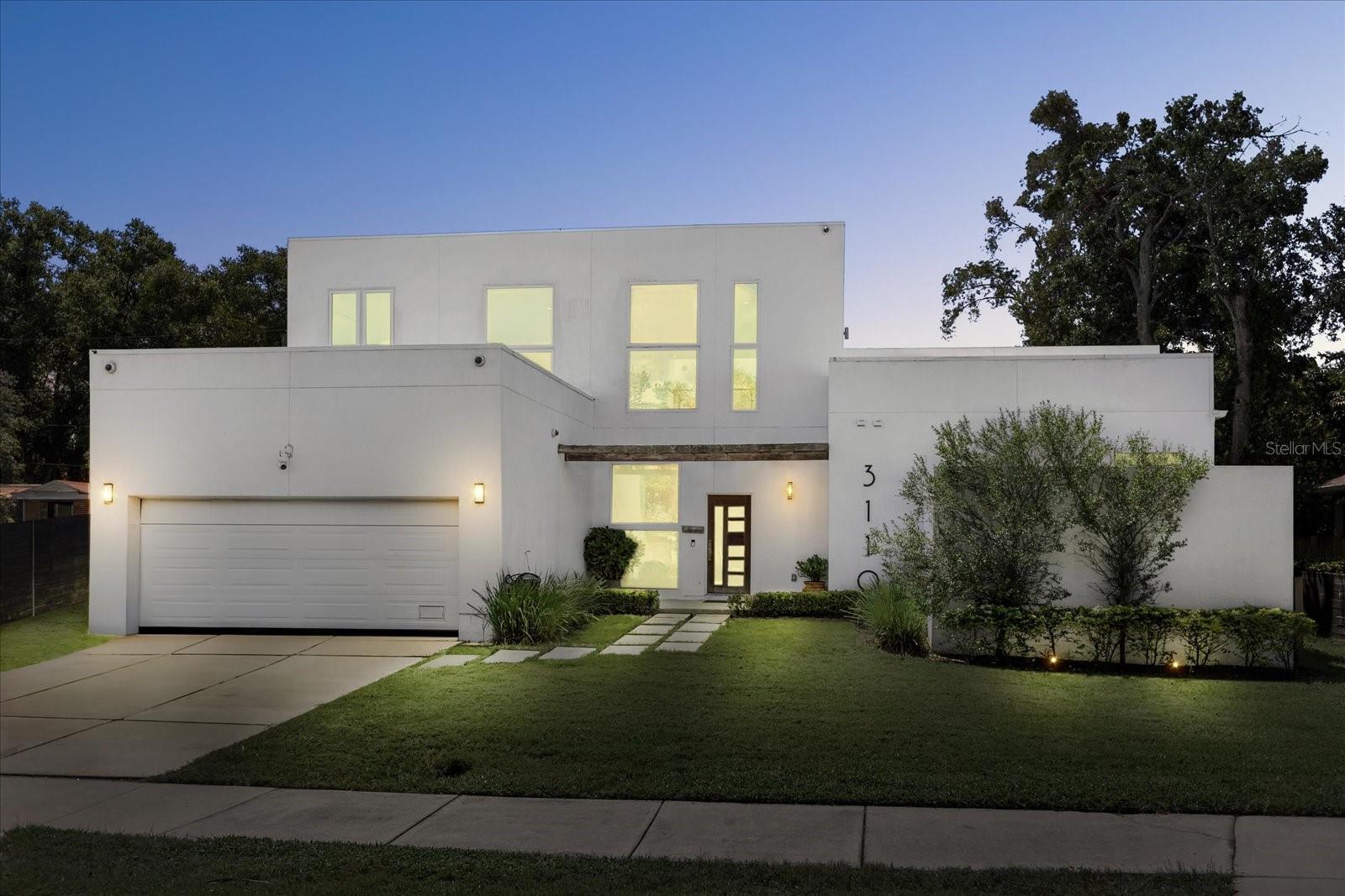 3110 W NAPOLEON AVE, TAMPA, FL, 33611