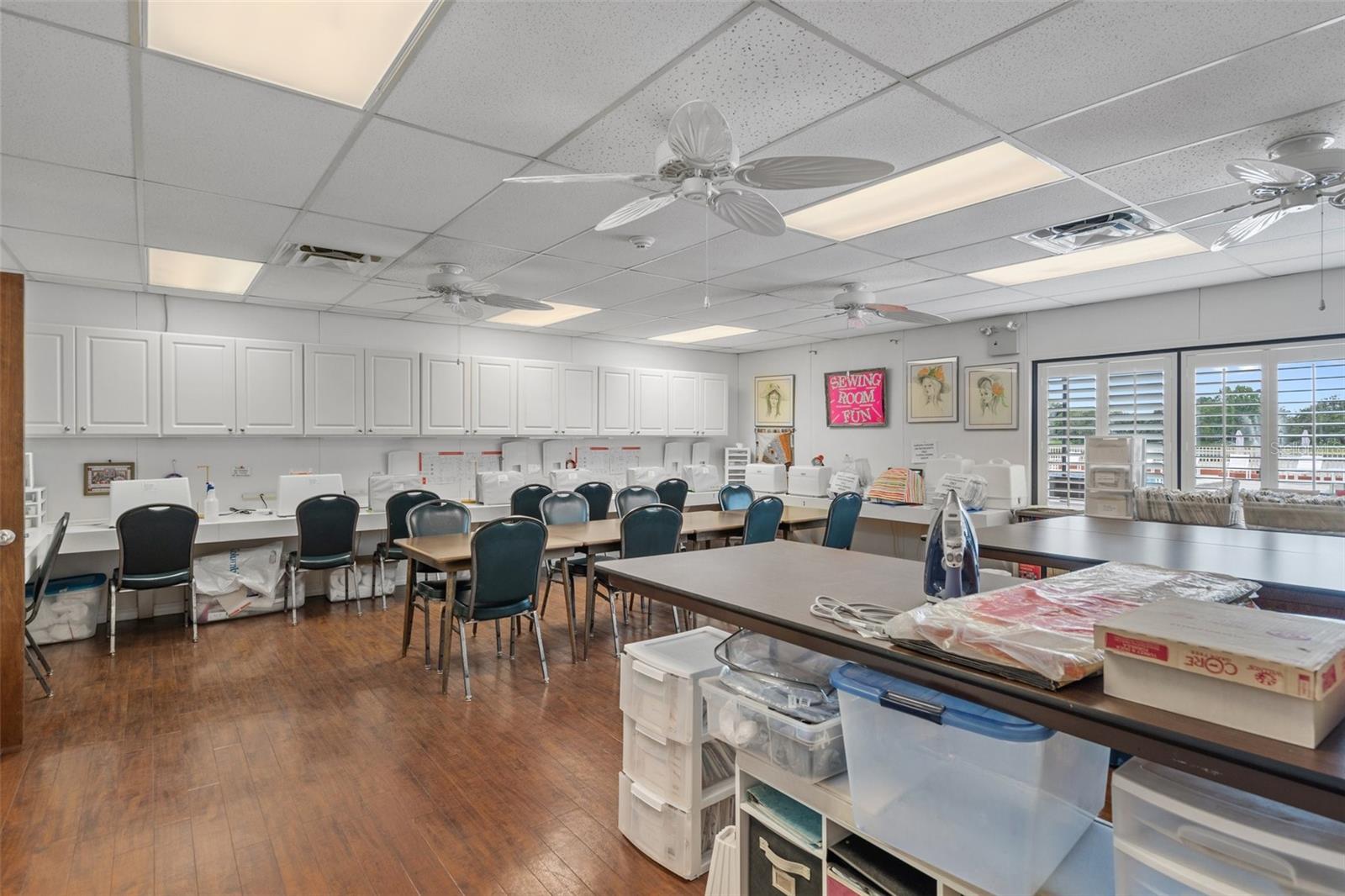 10701 FOOTPRINT LN, PORT RICHEY, FL, 34668