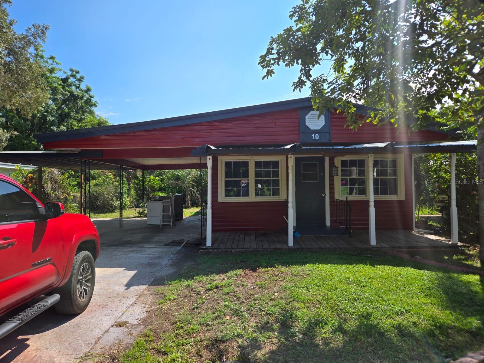 10 MCCARTHY AVE, FROSTPROOF, FL, 33843