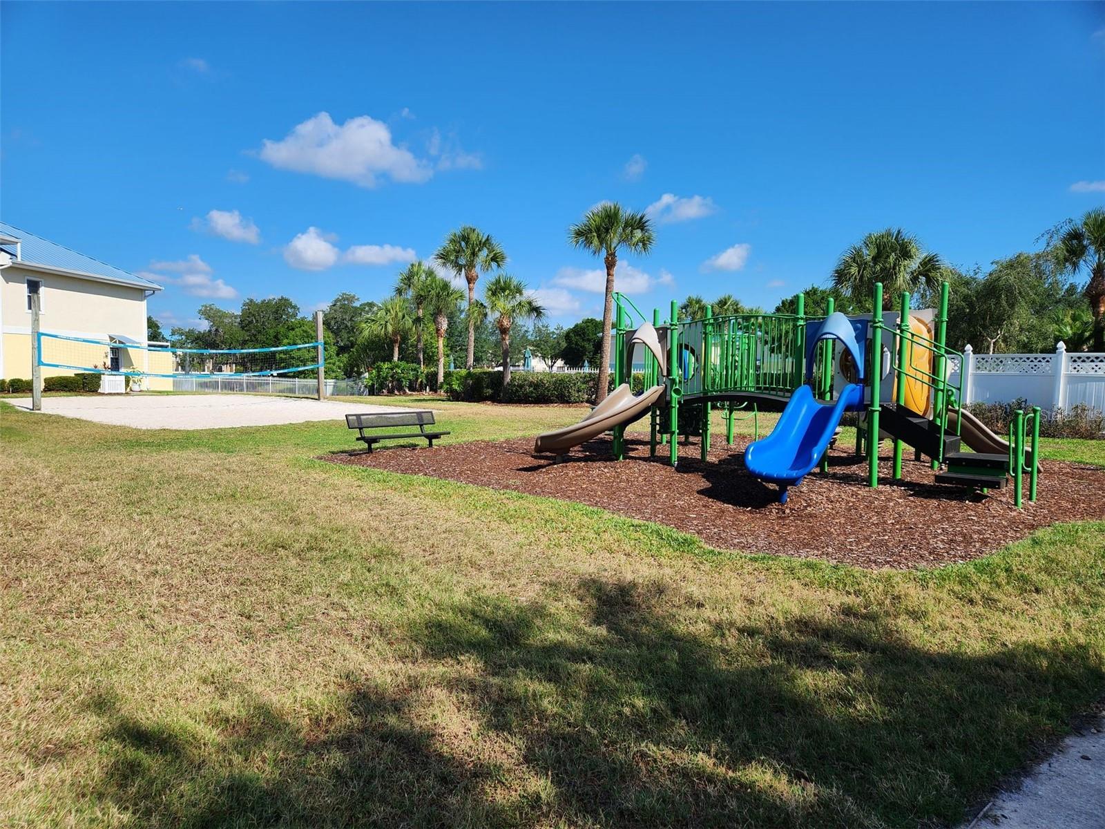 2076 HERITAGE KEY BLVD, KISSIMMEE, FL, 34744