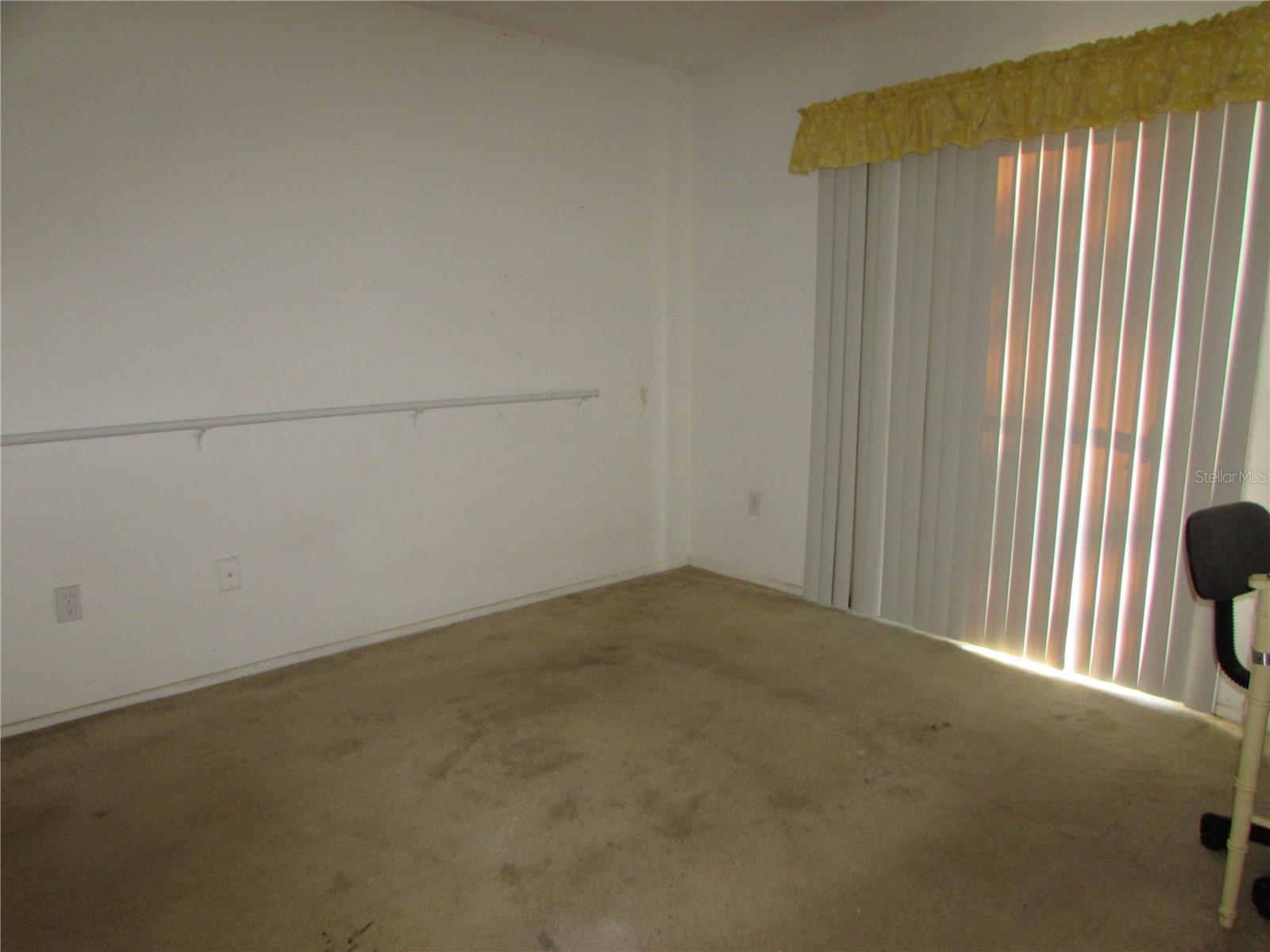 1081 E CORKTREE CIR, PORT CHARLOTTE, FL, 33952