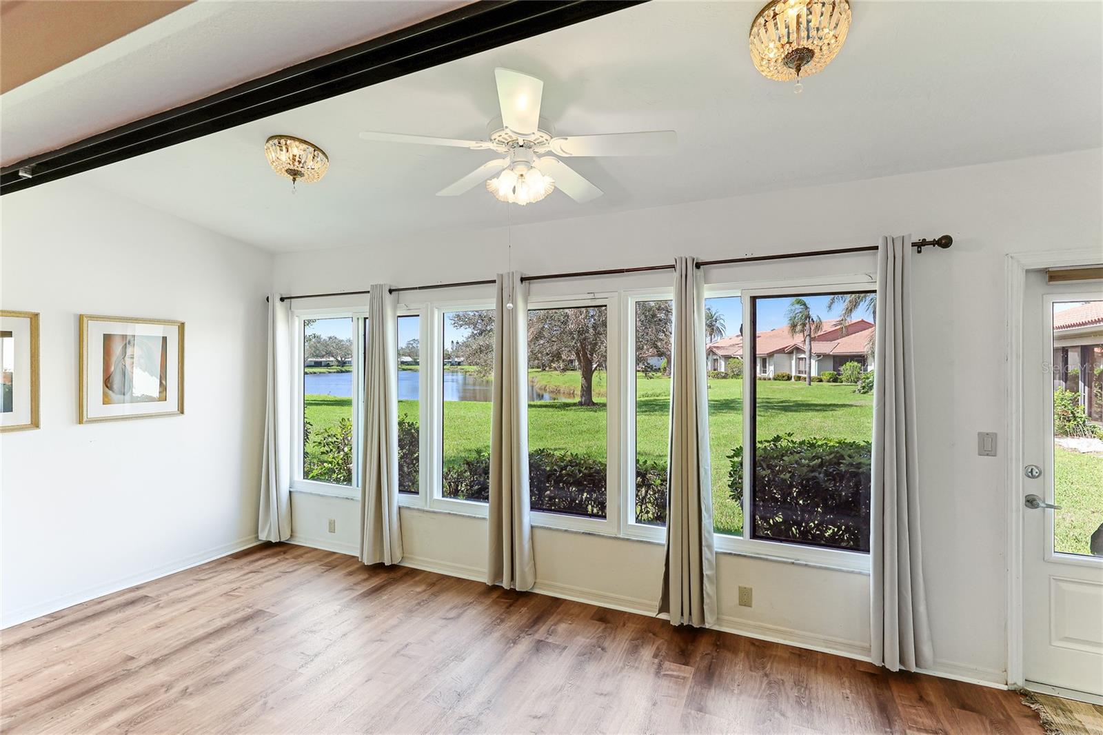 3977 WILSHIRE CIR E #194, SARASOTA, FL, 34238