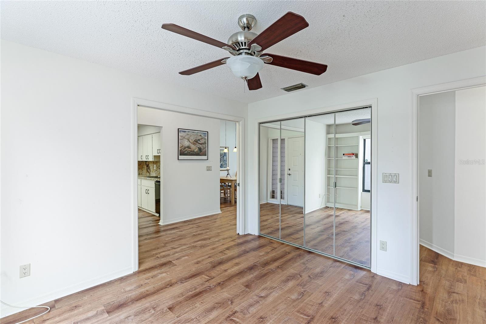 3977 WILSHIRE CIR E #194, SARASOTA, FL, 34238