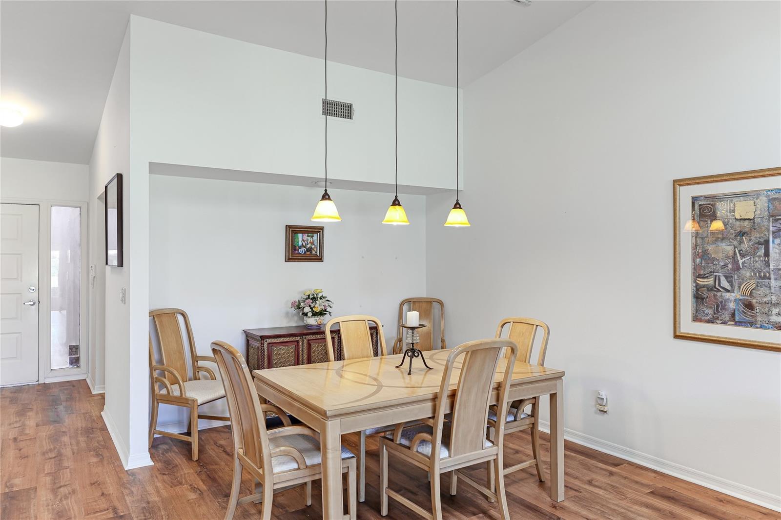 3977 WILSHIRE CIR E #194, SARASOTA, FL, 34238