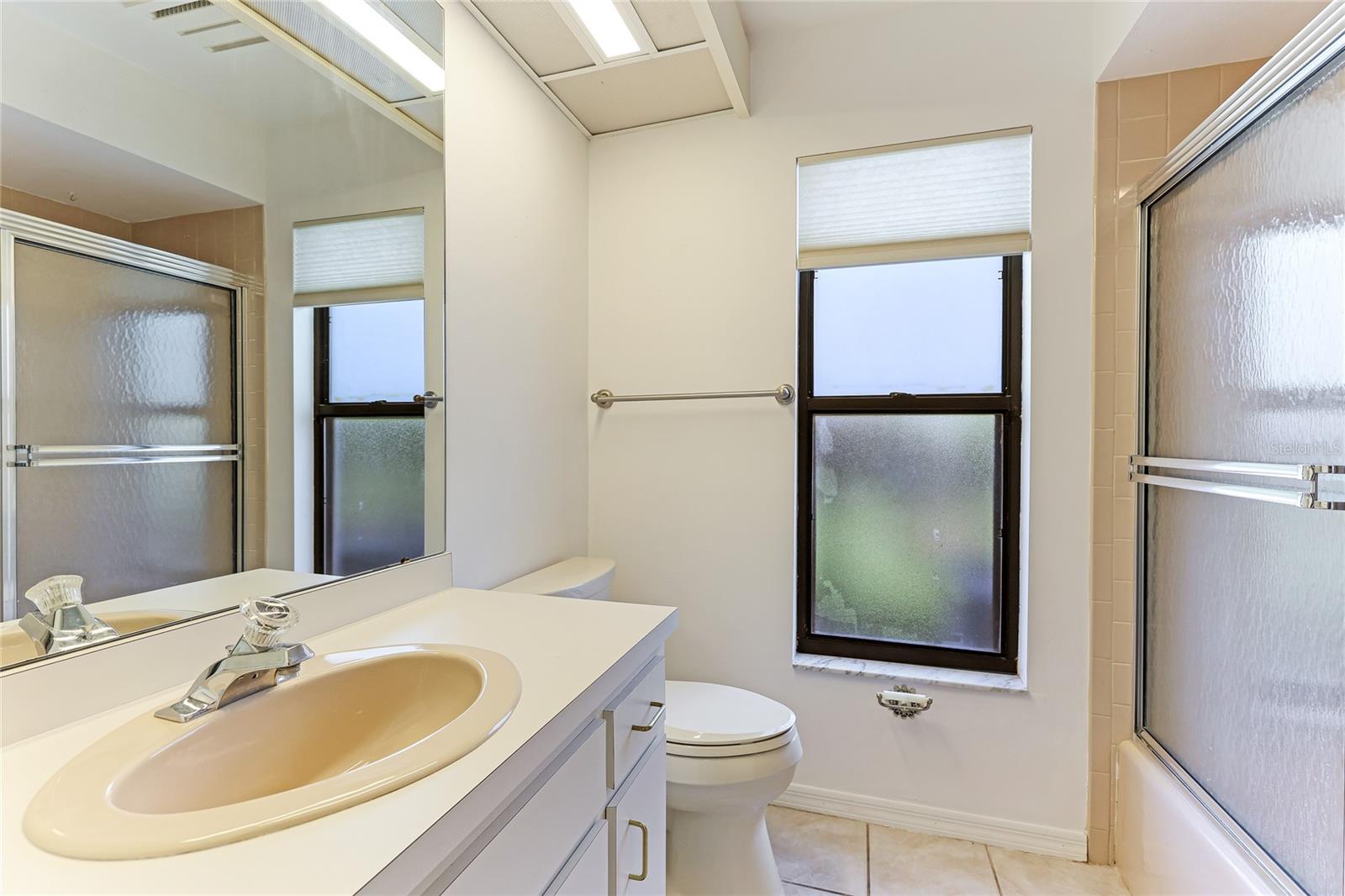 3977 WILSHIRE CIR E #194, SARASOTA, FL, 34238