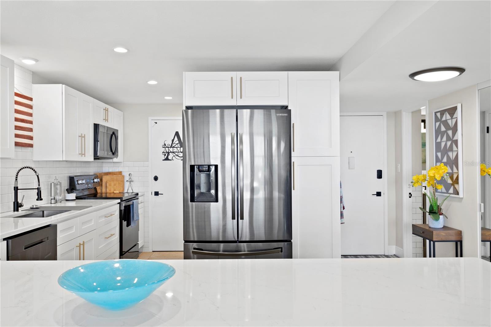 7400 SUN ISLAND DR S #407, SOUTH PASADENA, FL, 33707