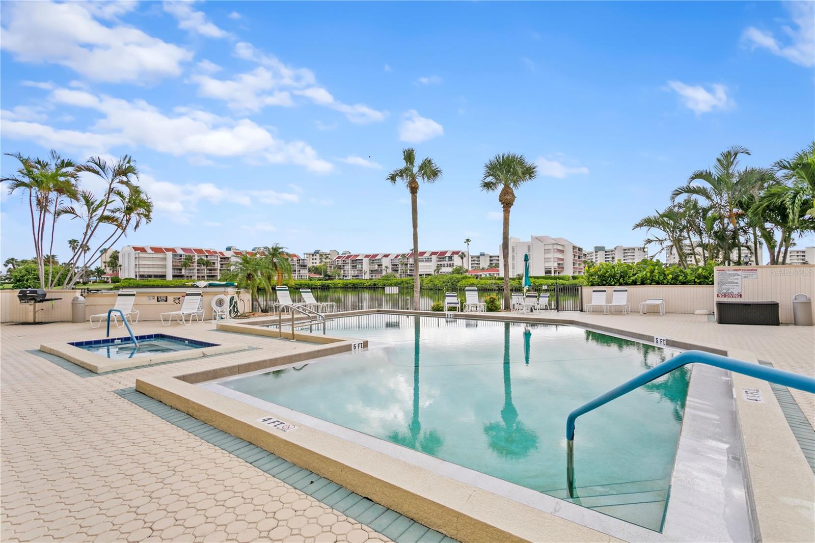 7400 SUN ISLAND DR S #407, SOUTH PASADENA, FL, 33707